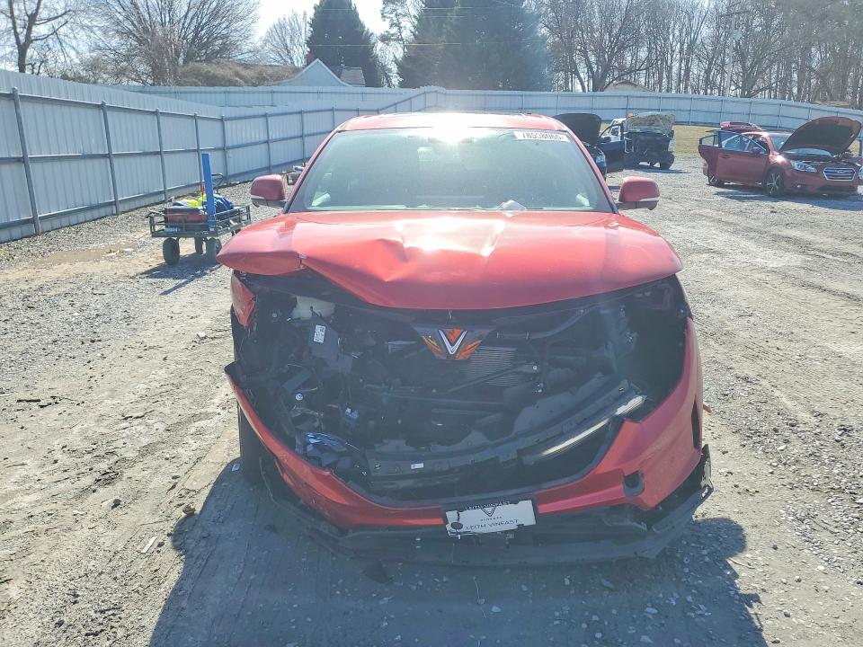 Photo 5 from auction – 2023 VINFAST TRADING AND PRODUCTION LLC VF 8 with VIN RLLV1AFA7PH005299