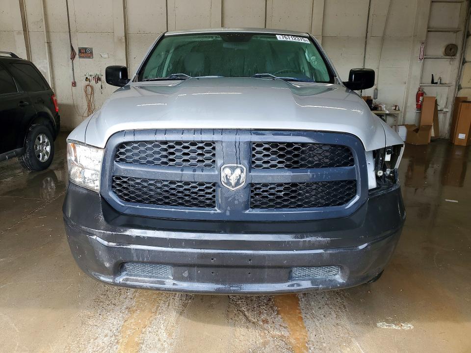 Photo 5 from auction – 2017 RAM 1500 with VIN 1C6RR7ST9HS844493
