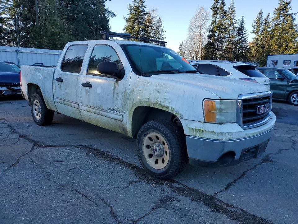 Photo 4 from auction – 2007 GMC NEW SIERRA with VIN 2GTEC13C471716634