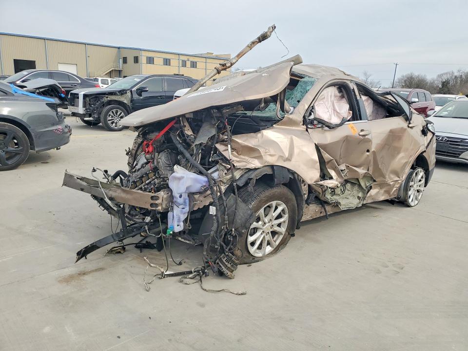 CHEVROLET EQUINOX 2018 with VIN 2GNAXJEV2J6337506 - Photo from auction