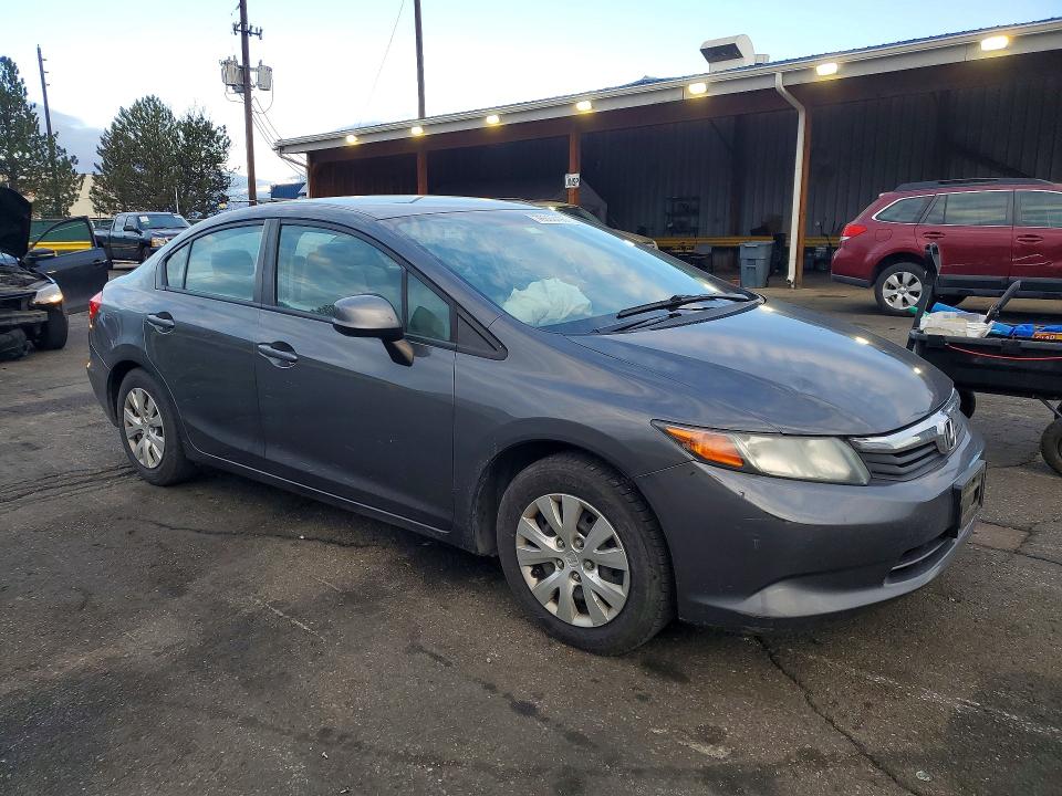 Photo 4 from auction – 2012 HONDA CIVIC LX with VIN 2HGFB2F58CH579209