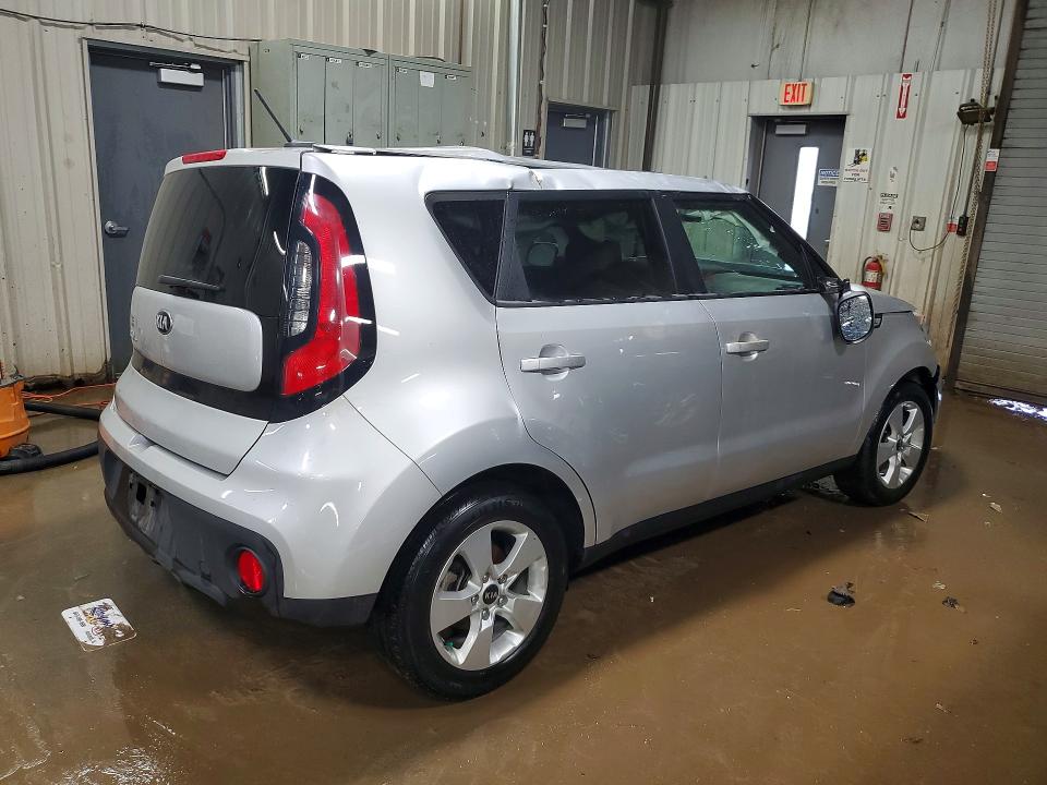 Photo 3 from auction – 2018 KIA SOUL with VIN KNDJN2A26J7614884