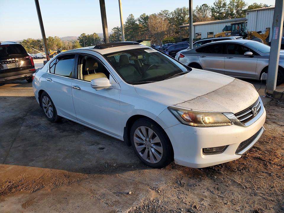 Photo 4 from auction – 2014 HONDA ACCORD EXL with VIN 1HGCR2F87EA139864