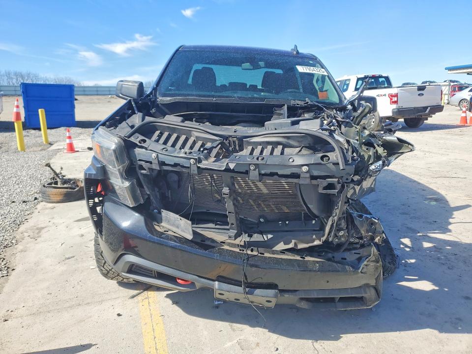 Photo 5 from auction – 2021 CHEVROLET SILVERADO with VIN 3GCPYCEFXMG148356