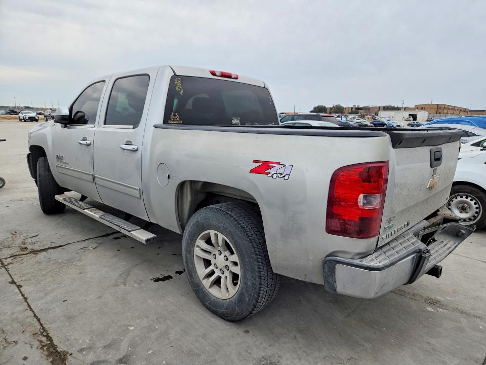 Photo 2 from auction – 2011 CHEVROLET SILVERADO with VIN 3GCPKSE33BG109235