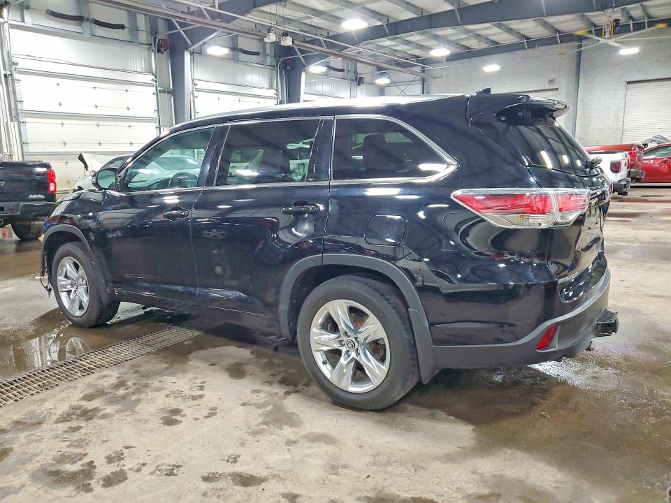 Photo 2 from auction – 2016 TOYOTA HIGHLANDER with VIN 5TDDKRFHXGS348098