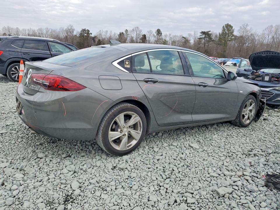 Photo 3 from auction – 2018 BUICK REGAL with VIN W04GL6SXXJ1068704