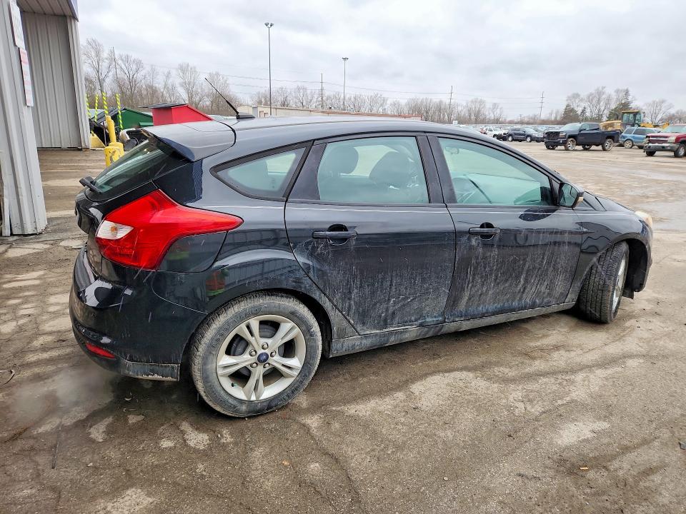 Photo 3 from auction – 2014 FORD FOCUS with VIN 1FADP3K21EL273103