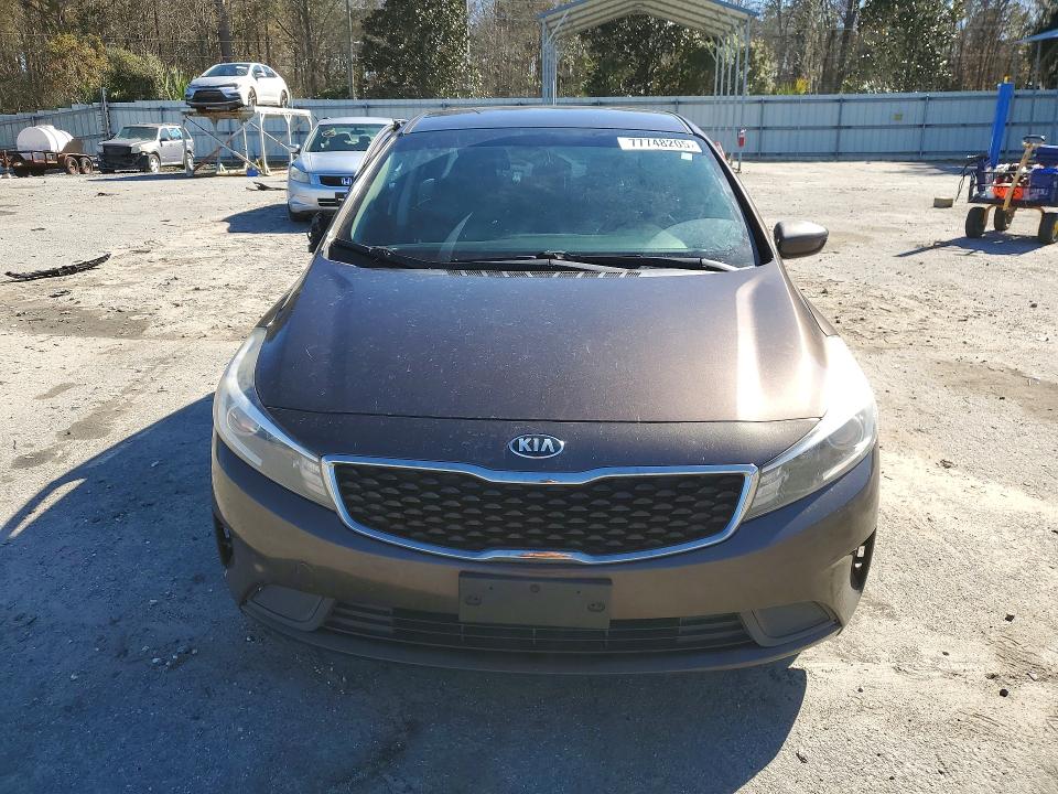 Photo 5 from auction – 2017 KIA FORTE with VIN 3KPFL4A7XHE031845
