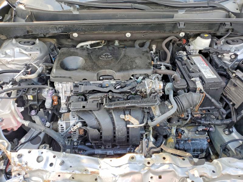 Photo 12 from auction – 2022 TOYOTA RAV4 with VIN 2T3P1RFV4NW313428