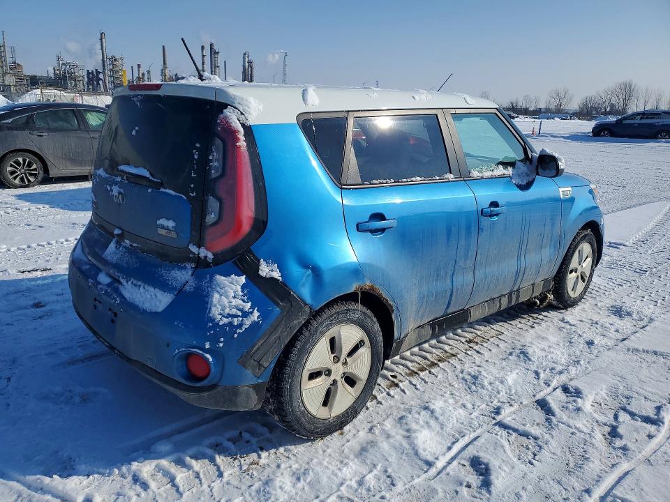 Photo 3 from auction – 2016 KIA SOUL EV with VIN KNDJX3AE9G7011513