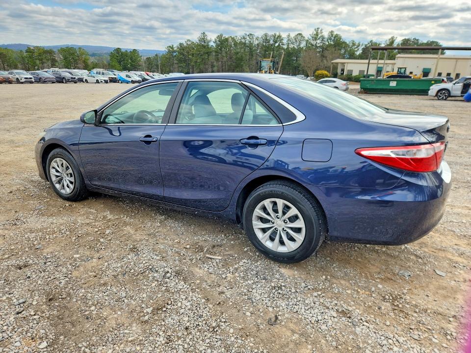Photo 2 from auction – 2015 TOYOTA CAMRY with VIN 4T1BF1FK1FU882976
