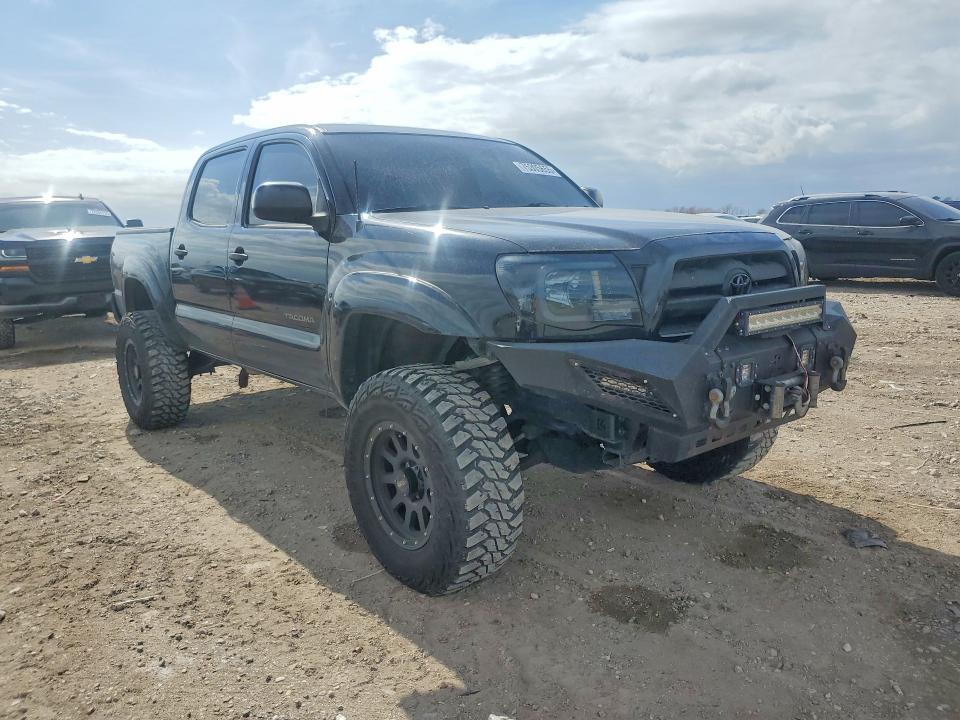 Photo 4 from auction – 2011 TOYOTA TACOMA with VIN 5TFLU4EN8BX016678