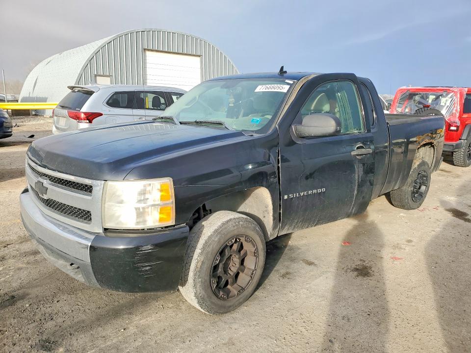 CHEVROLET SILVERADO 2007 with VIN 1GCEC19C87Z601713 - Photo from auction