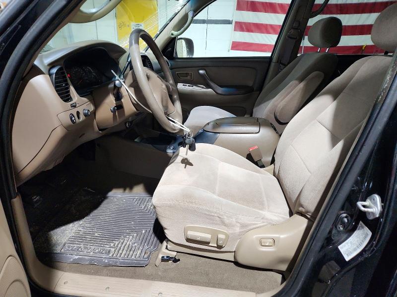 Photo 7 from auction – 2001 TOYOTA SEQUOIA with VIN 5TDZT34A71S014639