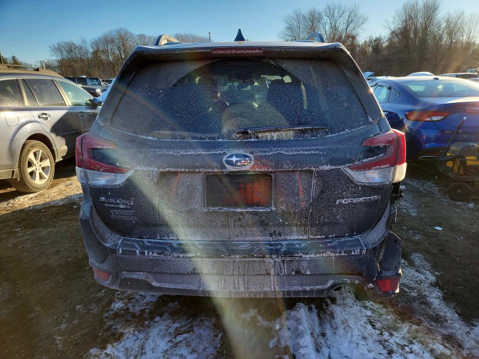 Photo 6 from auction – 2019 SUBARU FORESTER L with VIN JF2SKASC0KH484936