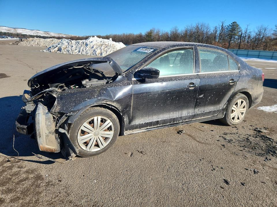 Zdjęcie 1 z aukcji – 2017 VOLKSWAGEN JETTA S z VIN 3VW2B7AJ4HM404069