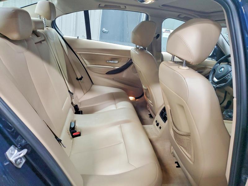 Photo 10 from auction – 2015 BMW 328 XI with VIN WBA3B3G57FNR88705