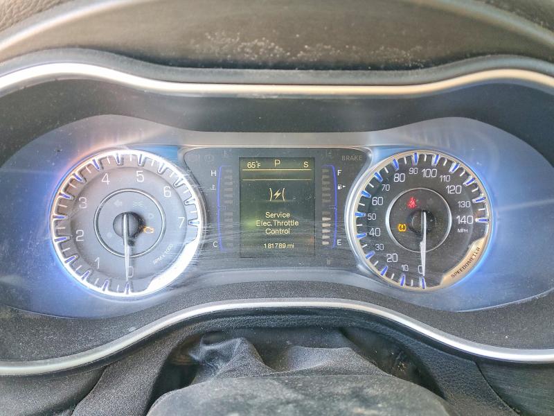 Photo 9 from auction – 2015 CHRYSLER 200 with VIN 1C3CCCAB2FN561371
