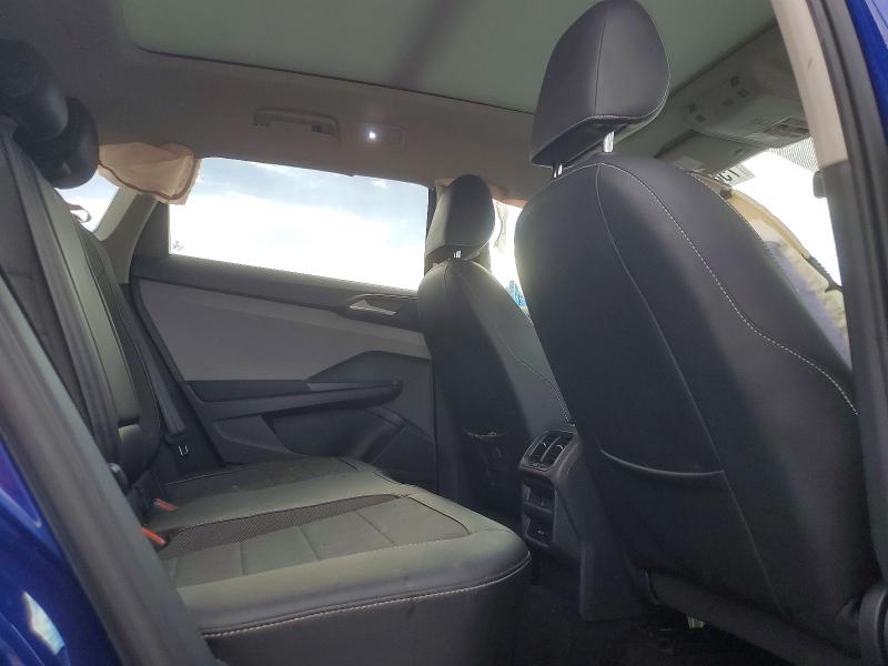 Photo 10 from auction – 2022 VOLKSWAGEN TAOS with VIN 3VVLX7B2XNM085029