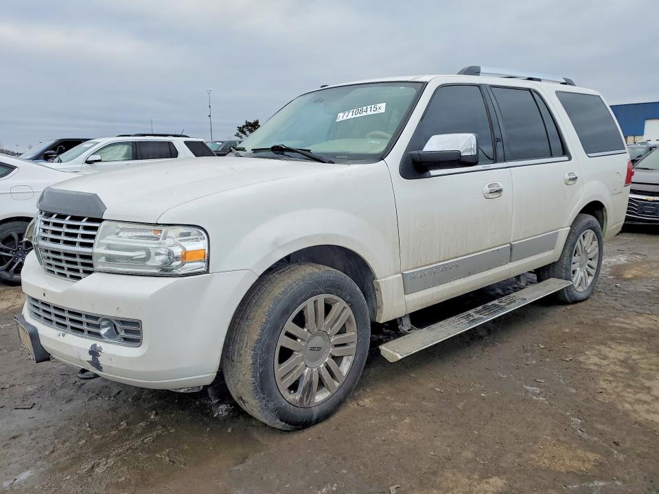 LINCOLN NAVIGATOR 2013 with VIN 5LMJJ2J57DEL01518 - Photo from auction