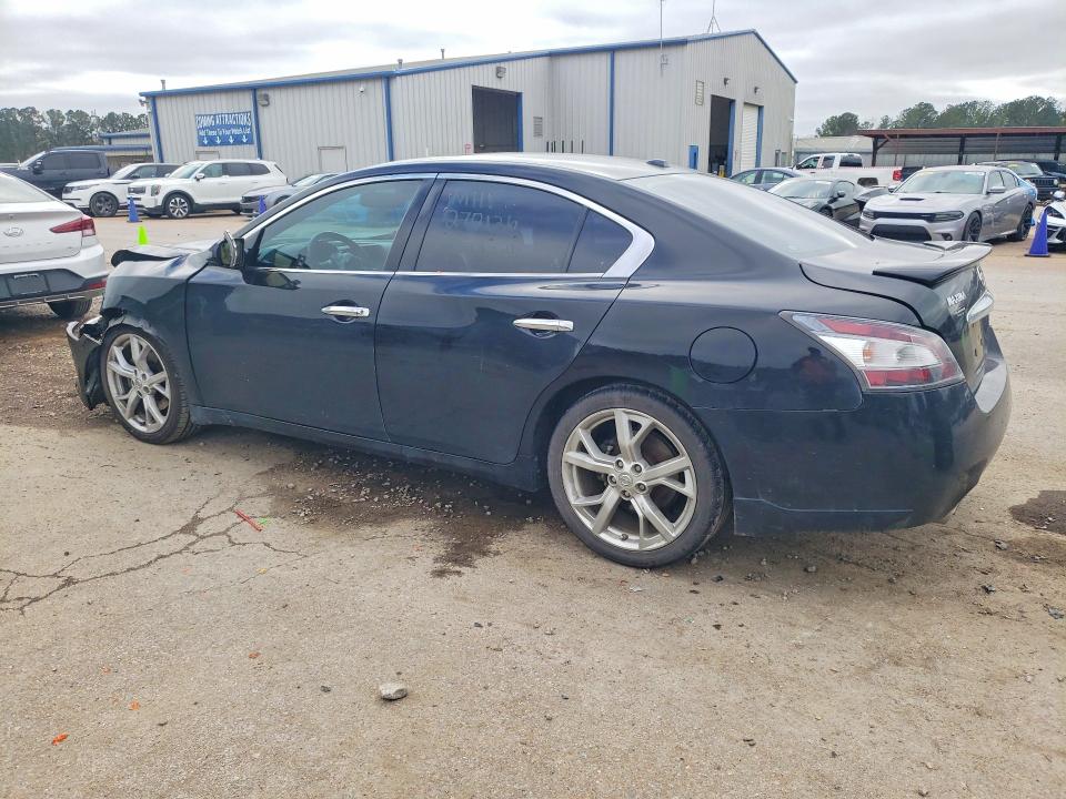 Photo 2 from auction – 2012 NISSAN MAXIMA with VIN 1N4AA5AP3CC820690