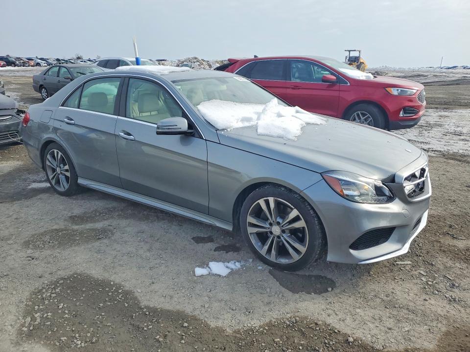 Photo 4 from auction – 2014 MERCEDES-BENZ E 350 with VIN WDDHF5KB9EA785638