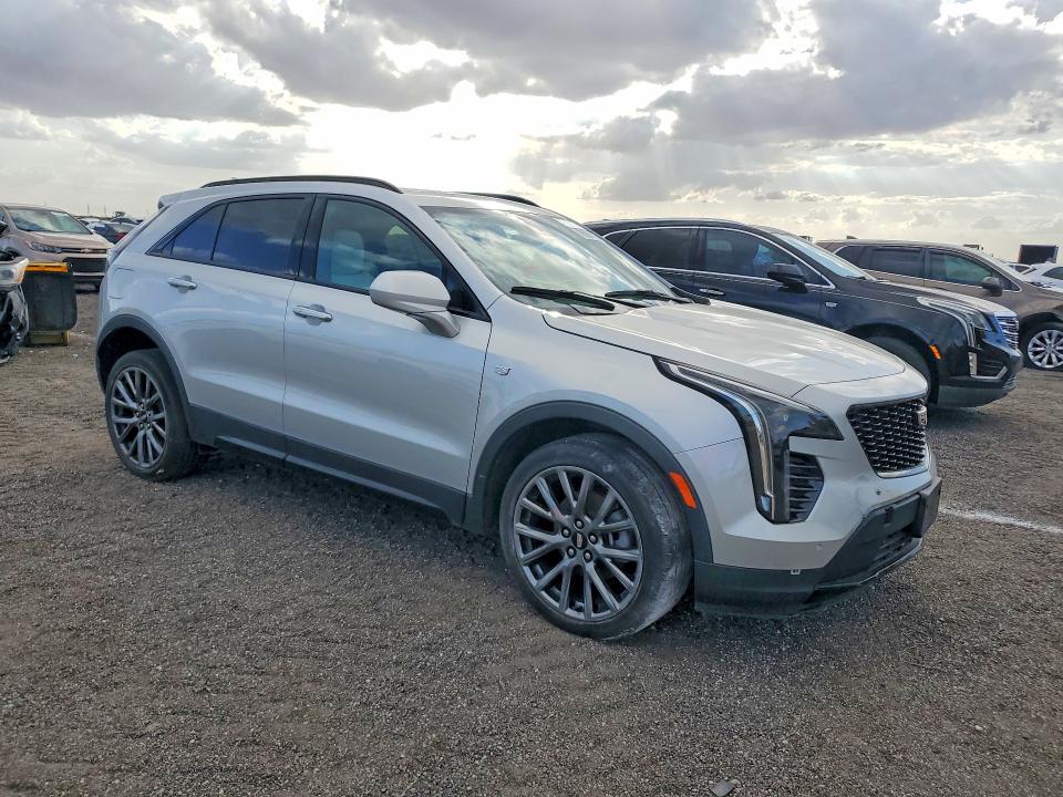 Photo 4 from auction – 2020 CADILLAC XT4 SPORT with VIN 1GYFZFR41LF137789