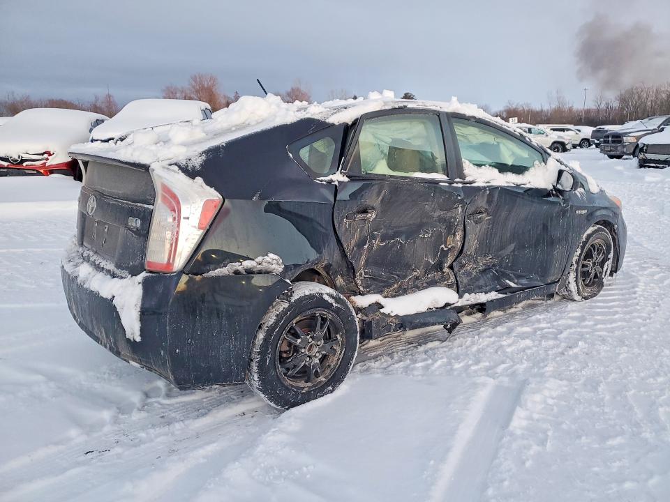 Photo 3 from auction – 2014 TOYOTA PRIUS with VIN JTDKN3DU0E1773741