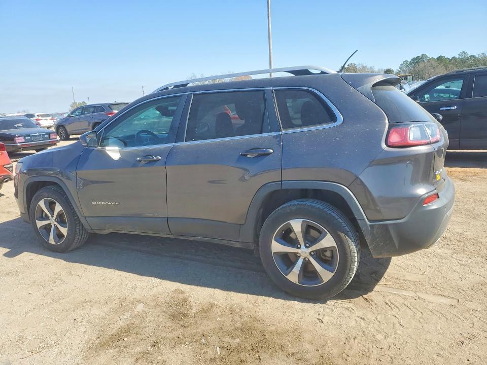 Photo 2 from auction – 2019 JEEP CHEROKEE L with VIN 1C4PJMDX4KD165443