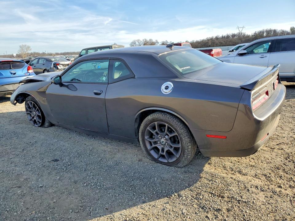 Photo 2 from auction – 2018 DODGE CHALLENGER with VIN 2C3CDZGG9JH288966