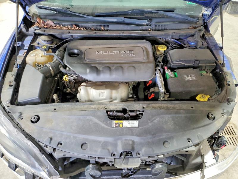 Photo 11 from auction – 2016 CHRYSLER 200 with VIN 1C3CCCAB7GN112009