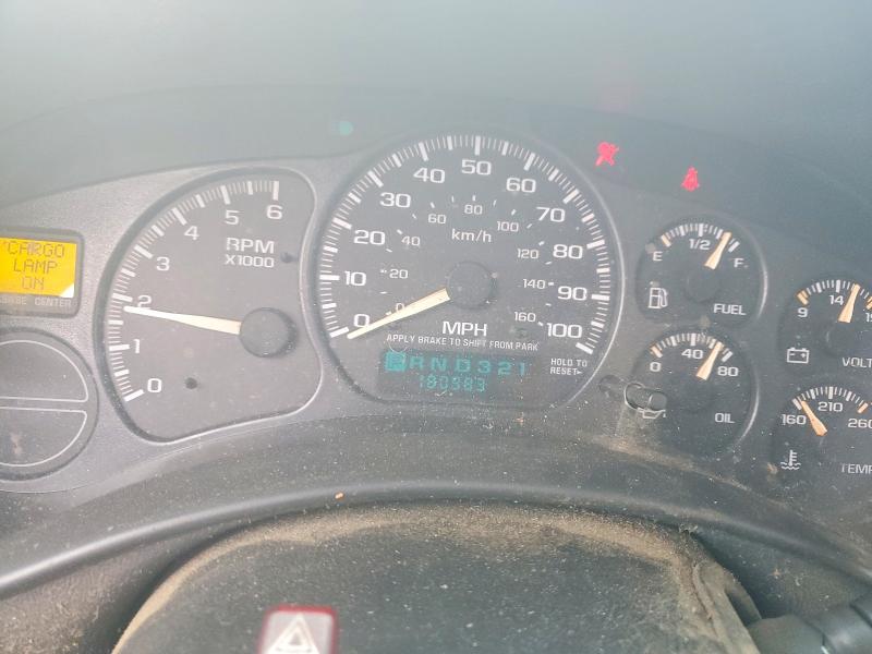 Photo 9 from auction – 2002 CHEVROLET SILVERADO with VIN 2GCEC19W721151760