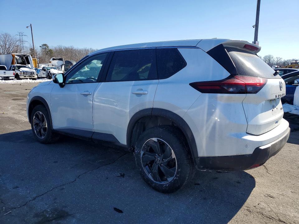 Photo 2 from auction – 2024 NISSAN ROGUE SV with VIN JN8BT3BB2RW436427