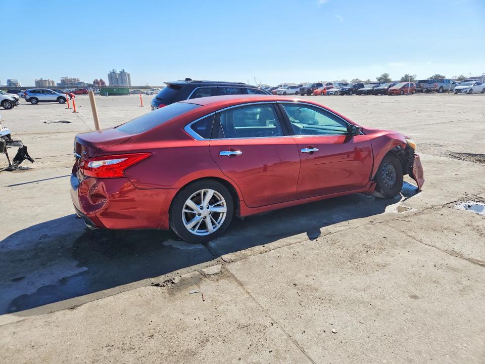 Photo 3 from auction – 2016 NISSAN ALTIMA with VIN 1N4AL3AP5GN389441