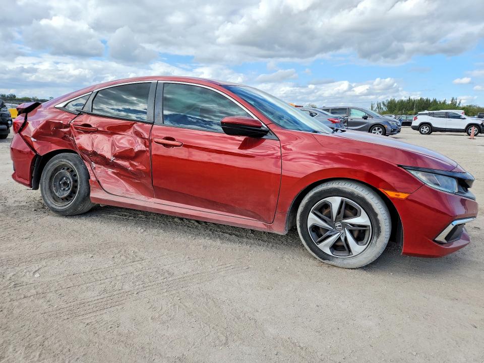 Photo 4 from auction – 2019 HONDA CIVIC LX with VIN 19XFC2F61KE045595