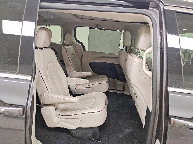 Photo 11 from auction – 2020 CHRYSLER PACIFICA L with VIN 2C4RC1GGXLR127873