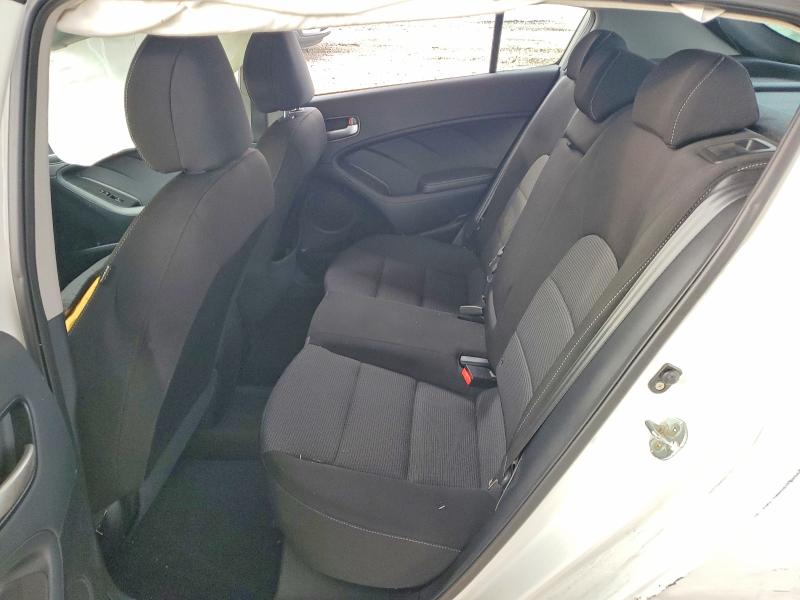 Photo 10 from auction – 2017 KIA FORTE with VIN KNAFK5A82H5725522