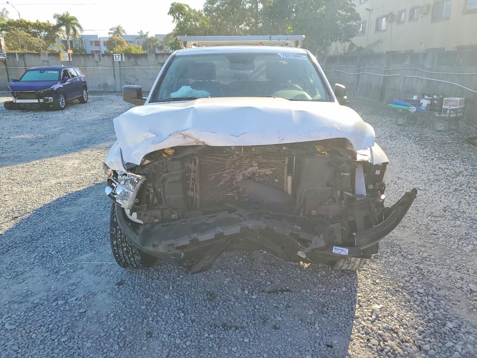 Photo 5 from auction – 2019 RAM 1500 CLASSIC with VIN 1C6RR6FTXKS702178