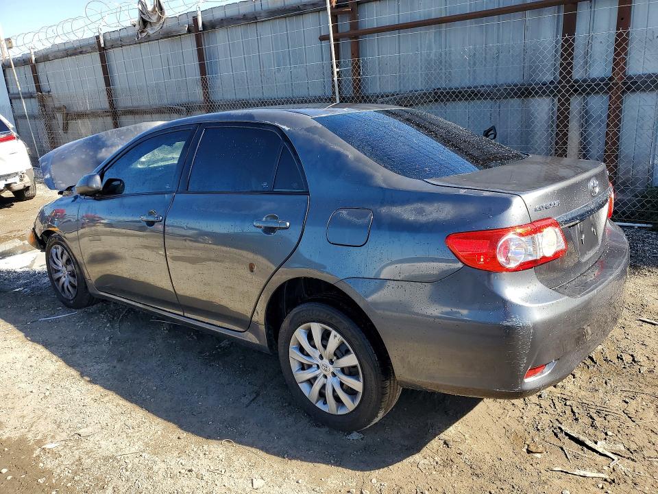 Photo 2 from auction – 2012 TOYOTA COROLLA with VIN 2T1BU4EE2CC804822