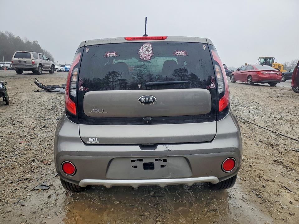 Photo 6 from auction – 2018 KIA SOUL with VIN KNDJP3A55J7593732