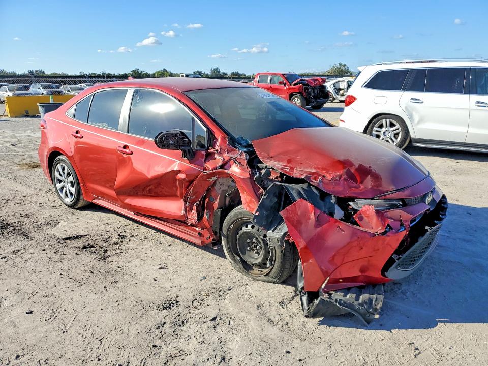 Фото 4 с аукциона – 2021 TOYOTA COROLLA с VIN 5YFEPMAE7MP249376