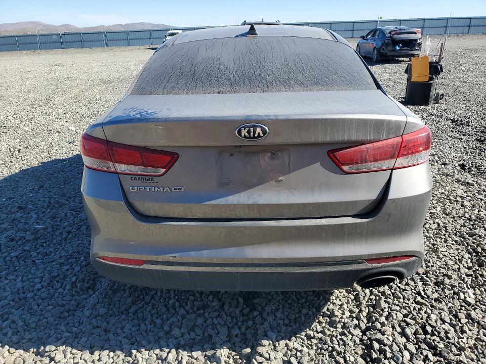 Photo 6 from auction – 2016 KIA OPTIMA with VIN 5XXGT4L35GG106312