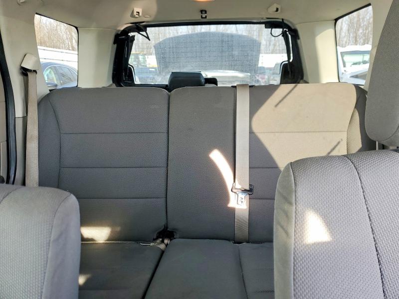 Photo 10 from auction – 2010 FORD ESCAPE with VIN 1FMCU0D77AKB26799