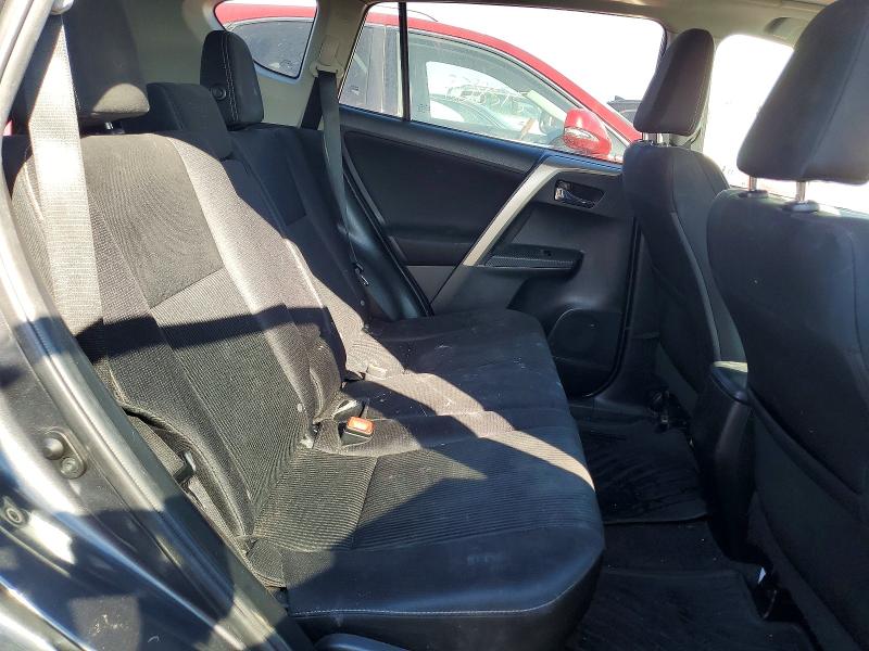 Photo 11 from auction – 2015 TOYOTA RAV4 XLE with VIN 2T3RFREV3FW265708