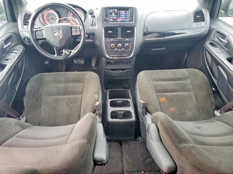 Photo 8 from auction – 2015 DODGE GRAND CARA with VIN 2C4RDGBG0FR685579