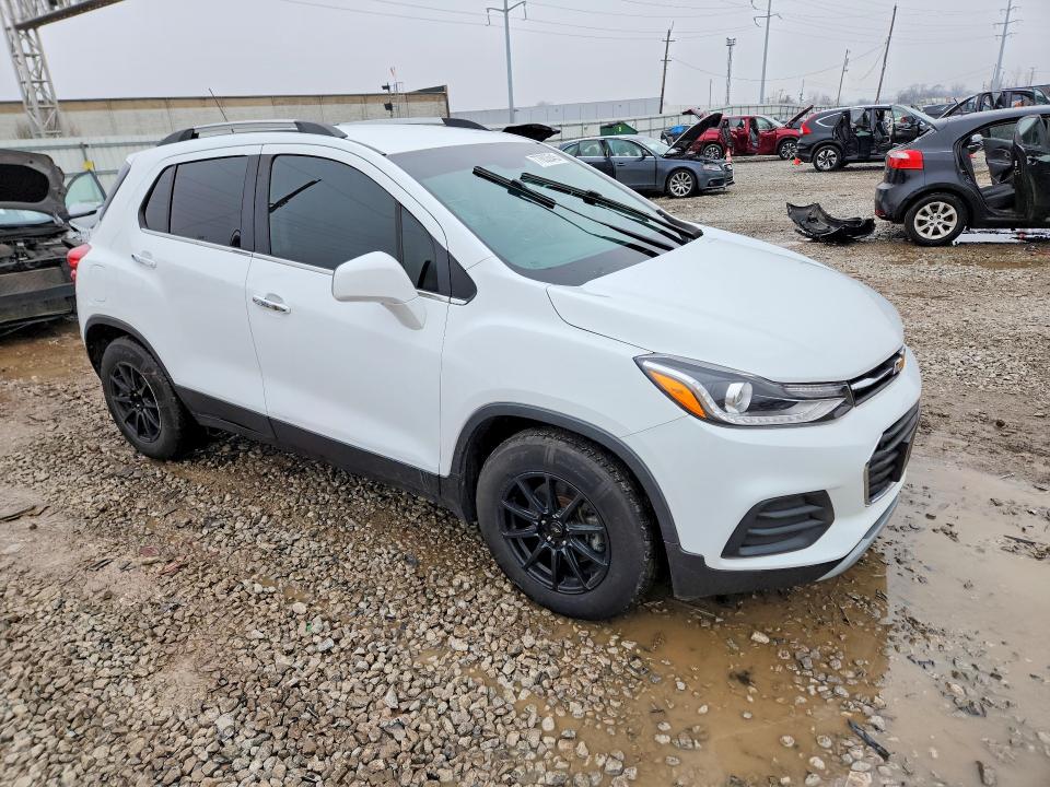 Photo 4 from auction – 2020 CHEVROLET TRAX with VIN KL7CJLSB8LB025518