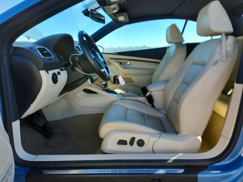 Photo 7 from auction – 2010 VOLKSWAGEN EOS LUX with VIN WVWFA7AH5AV022455