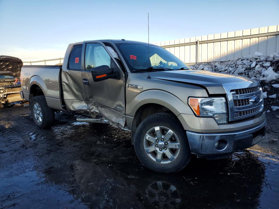 Foto 4 de la subasta – 2013 FORD F150 con VIN 1FTFX1ET7DFA88255