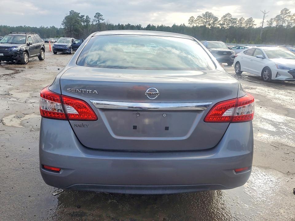 Photo 6 from auction – 2015 NISSAN SENTRA with VIN 3N1AB7AP7FY301787